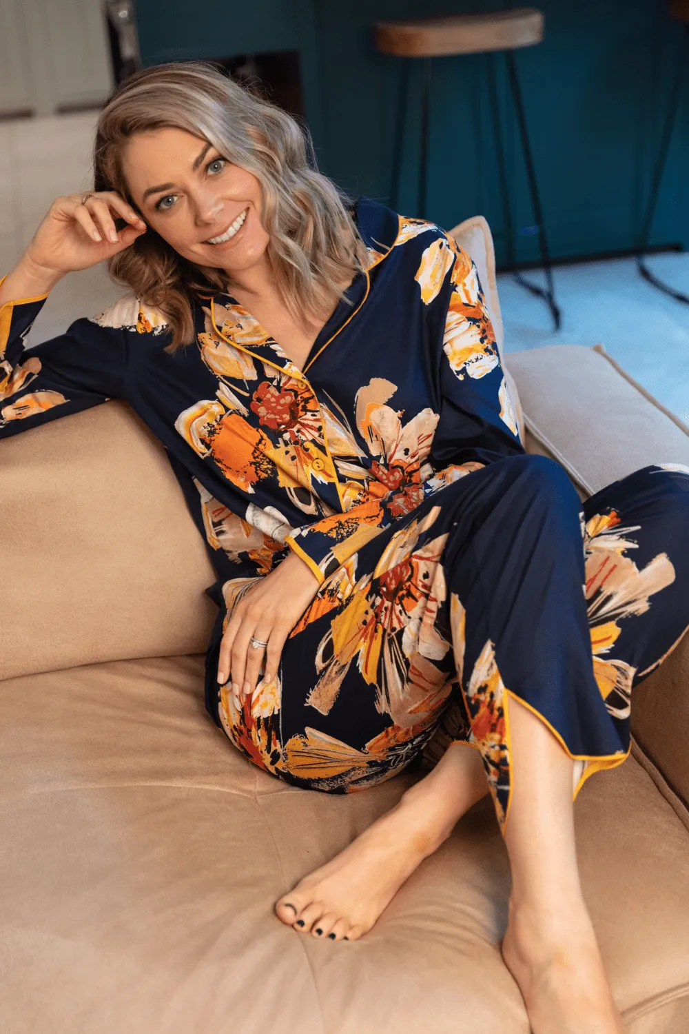 Cosmo Floral Print Long Sleeve Pyjama Top. Size UK 8
